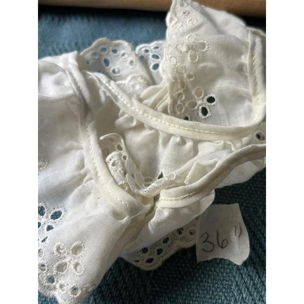 Vintage White Floral Scalloped Eyelet Ruffle Lace Trim 36 Inch